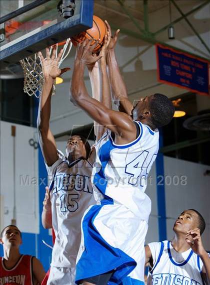 Thumbnail 3 in Thomas Edison vs Princeton Day Academy (Queens Jam Christmas Classic) photogallery.