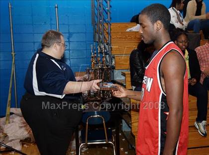 Thumbnail 3 in Thomas Edison vs Princeton Day Academy (Queens Jam Christmas Classic) photogallery.