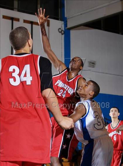 Thumbnail 1 in Thomas Edison vs Princeton Day Academy (Queens Jam Christmas Classic) photogallery.