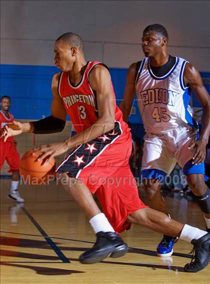 Thumbnail 3 in Thomas Edison vs Princeton Day Academy (Queens Jam Christmas Classic) photogallery.
