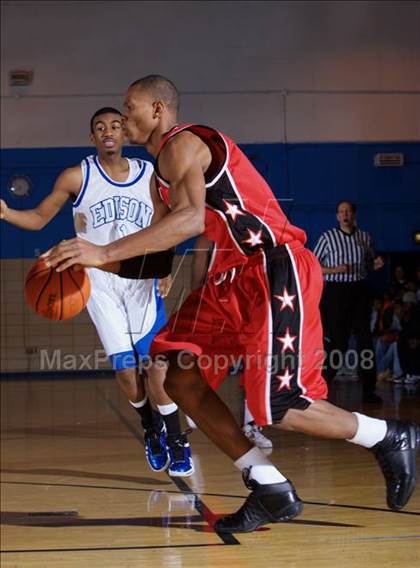 Thumbnail 2 in Thomas Edison vs Princeton Day Academy (Queens Jam Christmas Classic) photogallery.