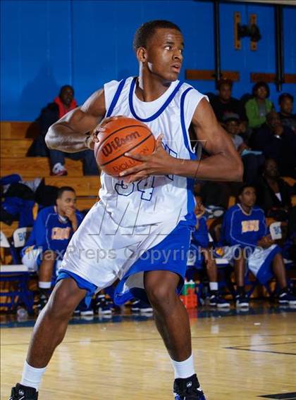 Thumbnail 1 in Thomas Edison vs Princeton Day Academy (Queens Jam Christmas Classic) photogallery.