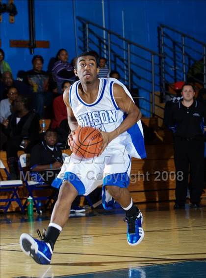 Thumbnail 1 in Thomas Edison vs Princeton Day Academy (Queens Jam Christmas Classic) photogallery.