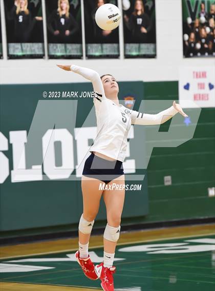 Thumbnail 1 in Sunnyslope vs. Pinnacle photogallery.