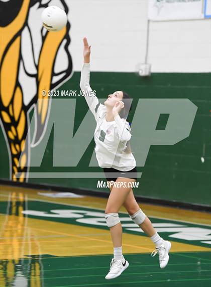 Thumbnail 1 in Sunnyslope vs. Pinnacle photogallery.