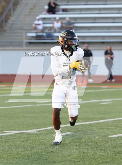 Thumbnail 2 in Northview @ Glendora photogallery.