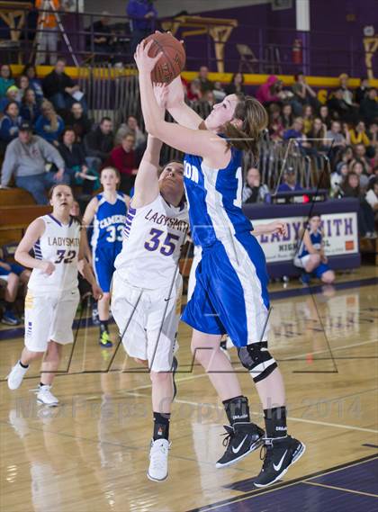 Thumbnail 2 in Cameron @ Ladysmith photogallery.