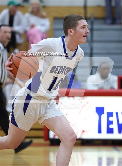 Thumbnail 2 in Middleborough vs Bedford (MIAA Division 2 Round of 8) photogallery.