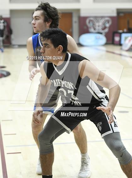 Thumbnail 2 in Ingraham vs. Fairmont Prep (Rancho Mirage Holiday Invitational) photogallery.