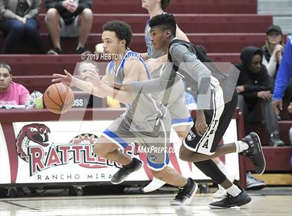 Thumbnail 2 in Ingraham vs. Fairmont Prep (Rancho Mirage Holiday Invitational) photogallery.