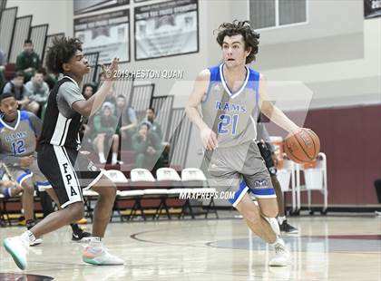 Thumbnail 3 in Ingraham vs. Fairmont Prep (Rancho Mirage Holiday Invitational) photogallery.