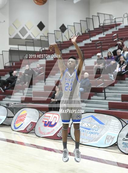 Thumbnail 2 in Ingraham vs. Fairmont Prep (Rancho Mirage Holiday Invitational) photogallery.