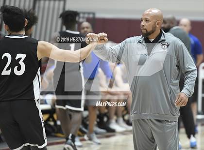 Thumbnail 3 in Ingraham vs. Fairmont Prep (Rancho Mirage Holiday Invitational) photogallery.