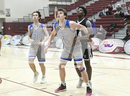 Thumbnail 2 in Ingraham vs. Fairmont Prep (Rancho Mirage Holiday Invitational) photogallery.
