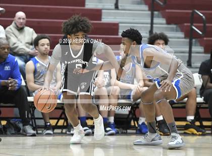 Thumbnail 1 in Ingraham vs. Fairmont Prep (Rancho Mirage Holiday Invitational) photogallery.