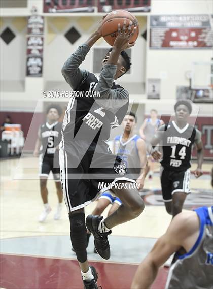 Thumbnail 1 in Ingraham vs. Fairmont Prep (Rancho Mirage Holiday Invitational) photogallery.
