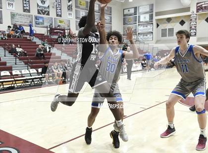 Thumbnail 1 in Ingraham vs. Fairmont Prep (Rancho Mirage Holiday Invitational) photogallery.