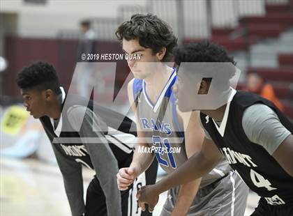 Thumbnail 2 in Ingraham vs. Fairmont Prep (Rancho Mirage Holiday Invitational) photogallery.