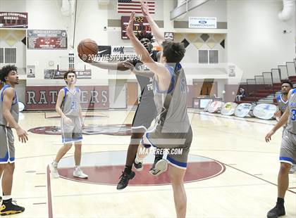 Thumbnail 2 in Ingraham vs. Fairmont Prep (Rancho Mirage Holiday Invitational) photogallery.