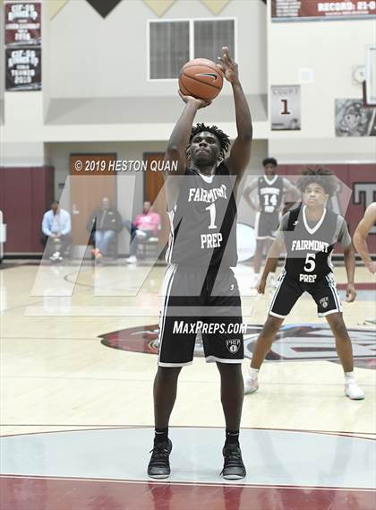 Thumbnail 2 in Ingraham vs. Fairmont Prep (Rancho Mirage Holiday Invitational) photogallery.