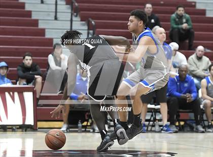 Thumbnail 1 in Ingraham vs. Fairmont Prep (Rancho Mirage Holiday Invitational) photogallery.