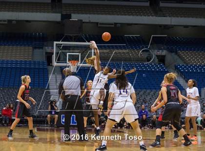 Thumbnail 1 in La Vega vs. Argyle (UIL 4A Final) photogallery.