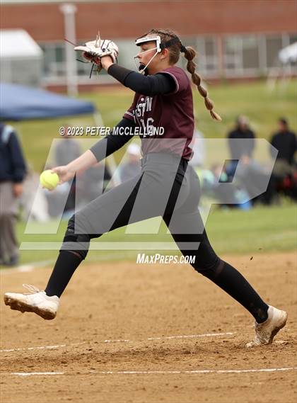 Thumbnail 2 in Goffstown vs. Winnacunnet (NHIAA Division I Quarterfinal) photogallery.