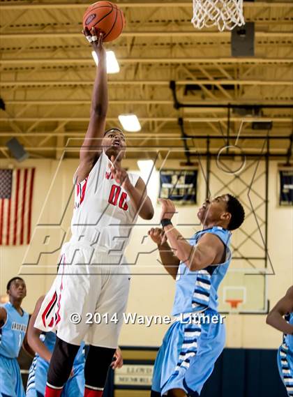 Thumbnail 3 in Iroquois vs Newport (Lloyd Memorial Invitational Tournament) photogallery.