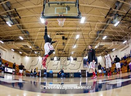 Thumbnail 3 in Iroquois vs Newport (Lloyd Memorial Invitational Tournament) photogallery.