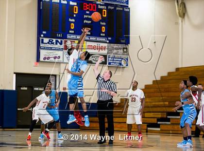 Thumbnail 2 in Iroquois vs Newport (Lloyd Memorial Invitational Tournament) photogallery.