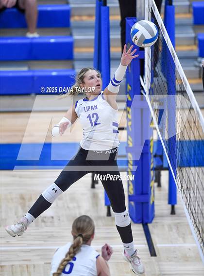 Thumbnail 1 in Richland Springs @ Lipan photogallery.