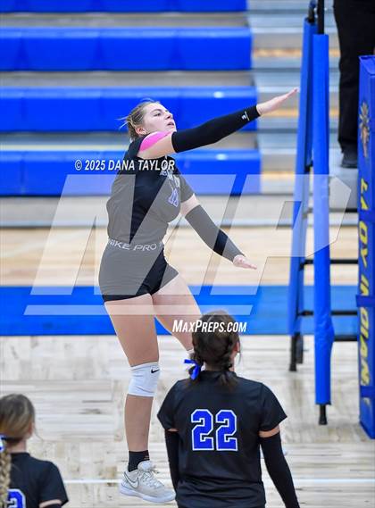 Thumbnail 1 in Richland Springs @ Lipan photogallery.