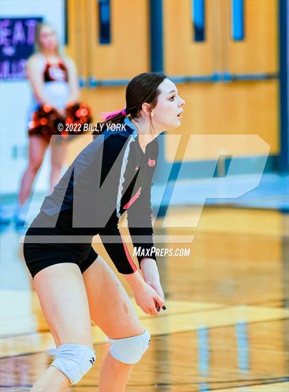 Thumbnail 1 in Grand Saline Indians vs Rains Wildcats photogallery.