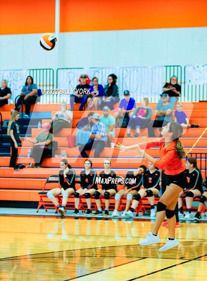 Thumbnail 1 in Grand Saline Indians vs Rains Wildcats photogallery.