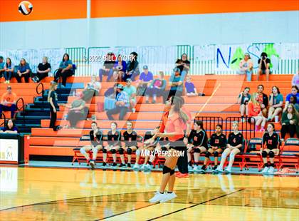 Thumbnail 2 in Grand Saline Indians vs Rains Wildcats photogallery.