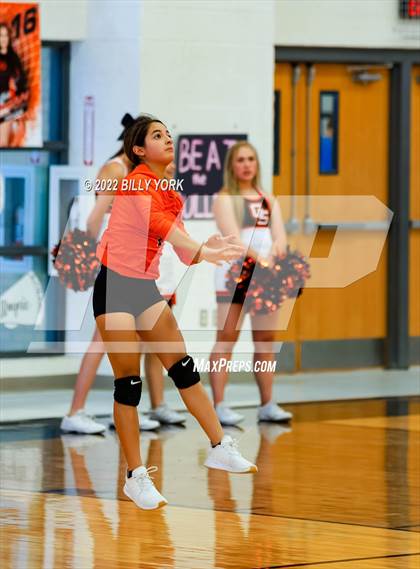 Thumbnail 3 in Grand Saline Indians vs Rains Wildcats photogallery.