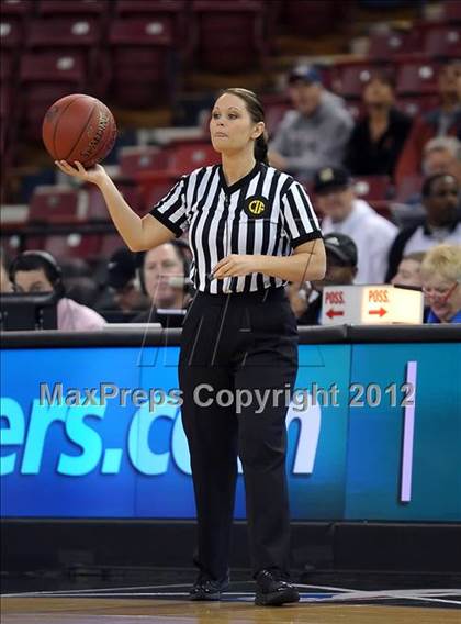 Thumbnail 1 in Mission Prep vs. Brookside Christian (CIF State D5 Final) photogallery.