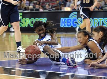 Thumbnail 2 in Mission Prep vs. Brookside Christian (CIF State D5 Final) photogallery.