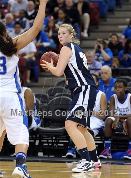 Thumbnail 1 in Mission Prep vs. Brookside Christian (CIF State D5 Final) photogallery.