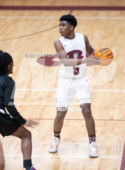 Thumbnail 3 in Wayne County vs Warner Robins  photogallery.