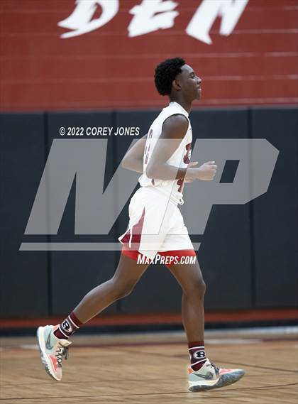 Thumbnail 1 in Wayne County vs Warner Robins  photogallery.