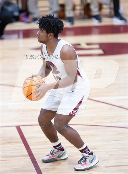 Thumbnail 2 in Wayne County vs Warner Robins  photogallery.