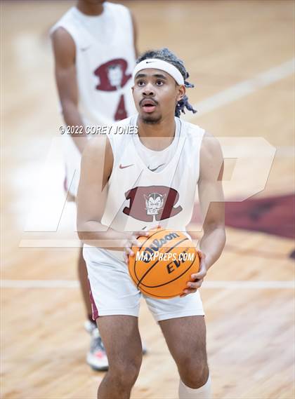 Thumbnail 2 in Wayne County vs Warner Robins  photogallery.