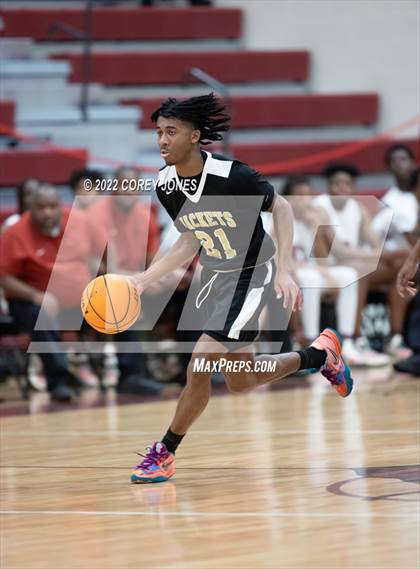 Thumbnail 1 in Wayne County vs Warner Robins  photogallery.