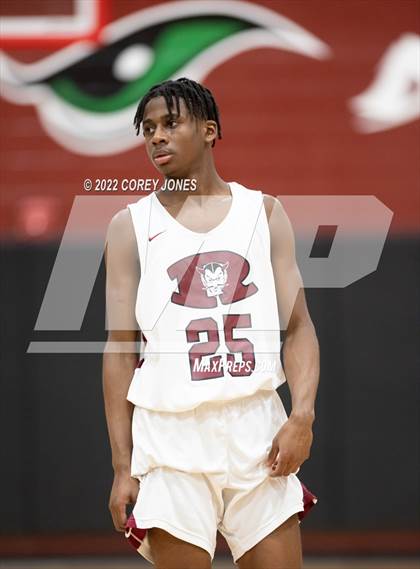 Thumbnail 1 in Wayne County vs Warner Robins  photogallery.