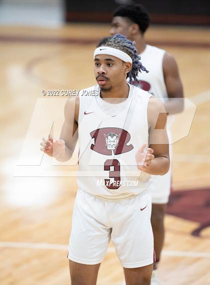 Thumbnail 2 in Wayne County vs Warner Robins  photogallery.