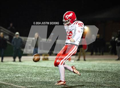 Thumbnail 1 in Westfield vs. Crown Point (IHSAA 6A Semi State) photogallery.