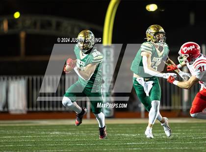 Thumbnail 1 in Westfield vs. Crown Point (IHSAA 6A Semi State) photogallery.