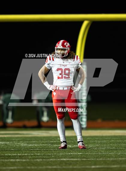 Thumbnail 2 in Westfield vs. Crown Point (IHSAA 6A Semi State) photogallery.