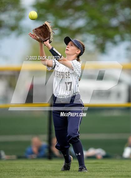 Thumbnail 3 in Duchesne vs Enterprise (UHSAA 2A Final) photogallery.